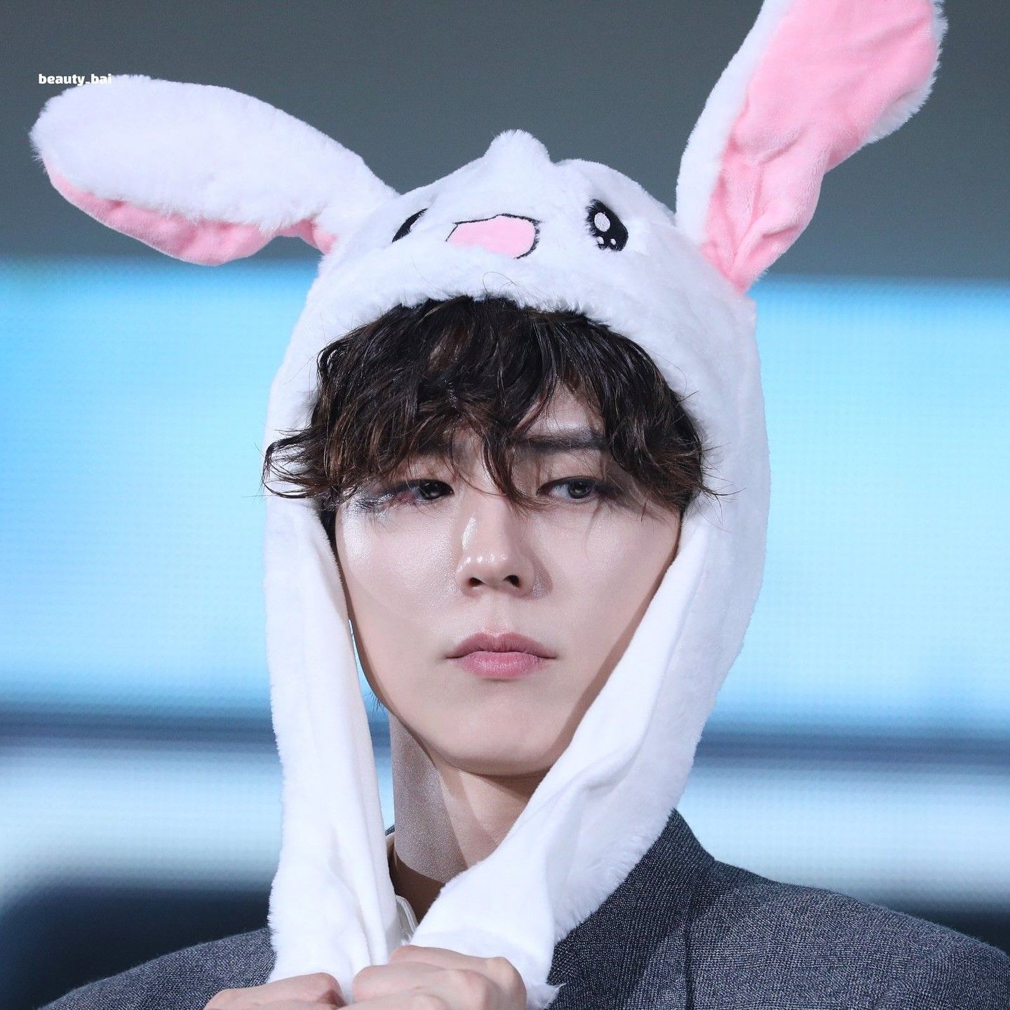 Recent activity shot of Park Bogum