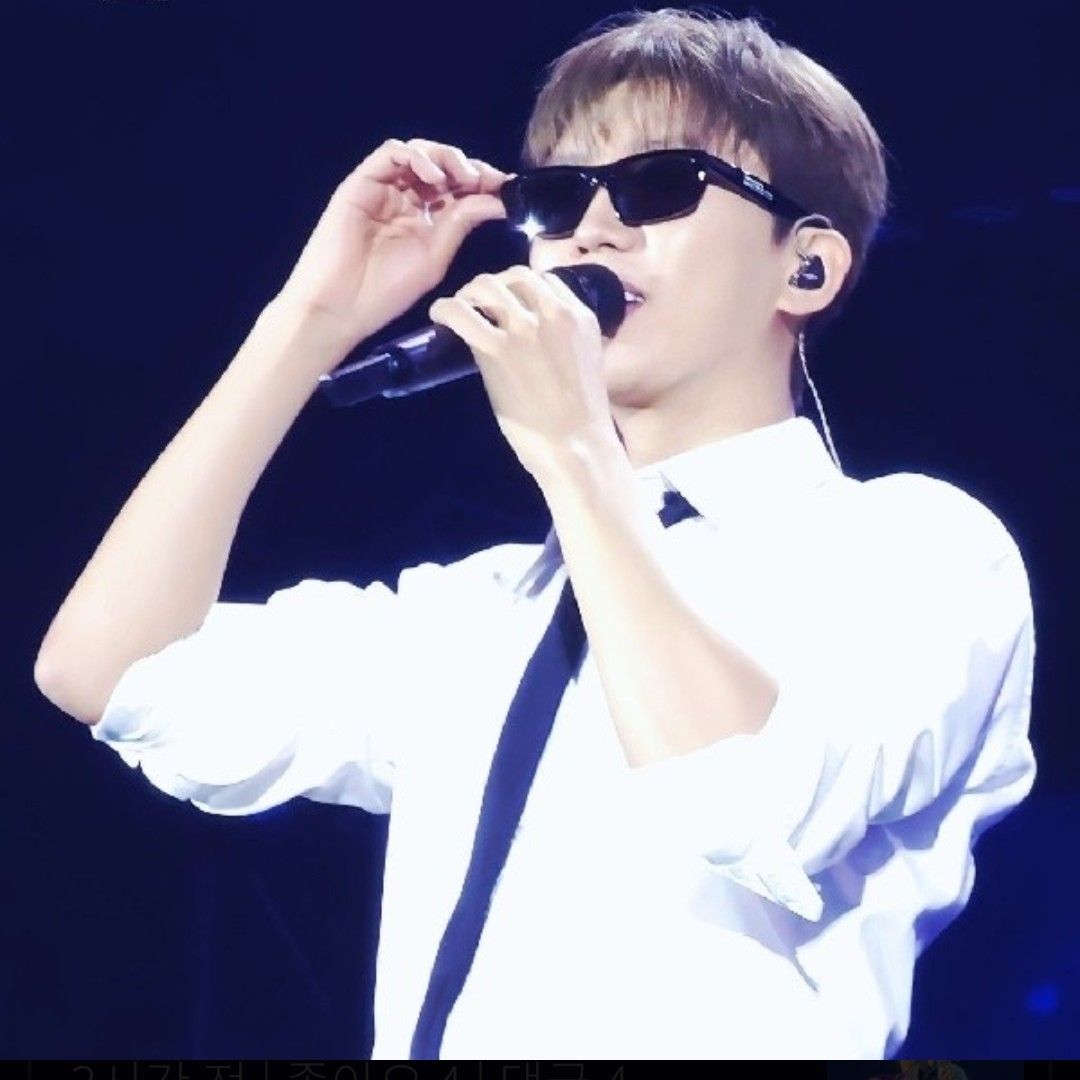 A moment captured by a fan of Lim Youngwoong