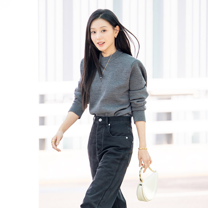 A moment captured by a fan of Kim Jiwon