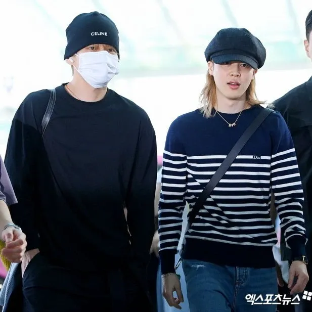 Recent activity shot of Kim Taehyung (V)
