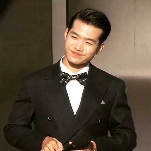 조명섭의 최신 사진