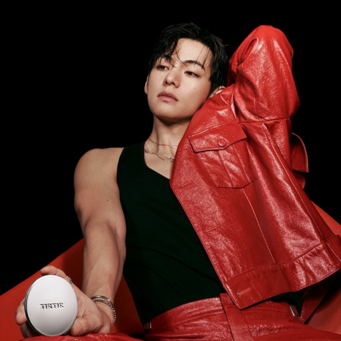 Behind-the-scenes cut of Kim Taehyung (V)