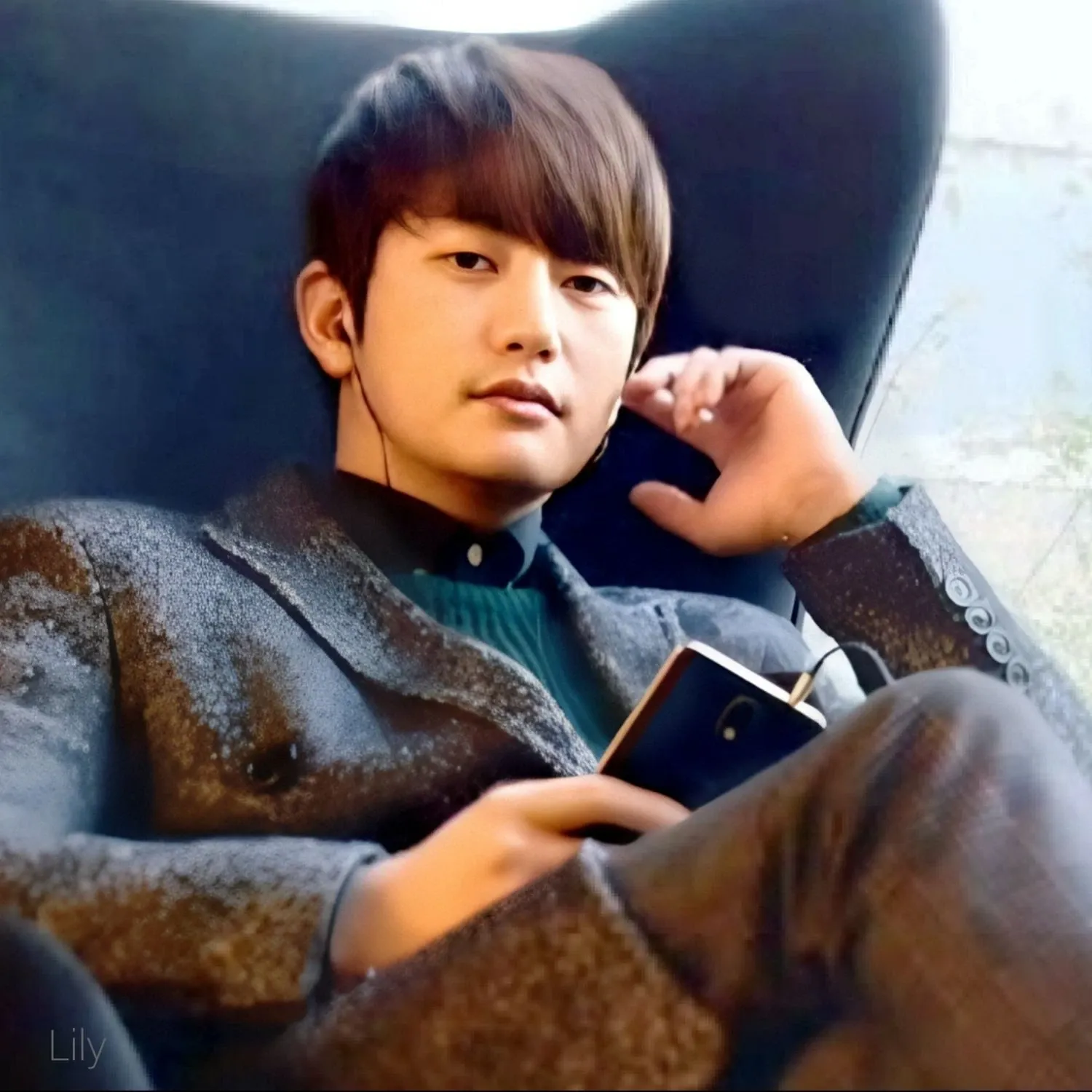 A moment captured by a fan of Park Sihoo