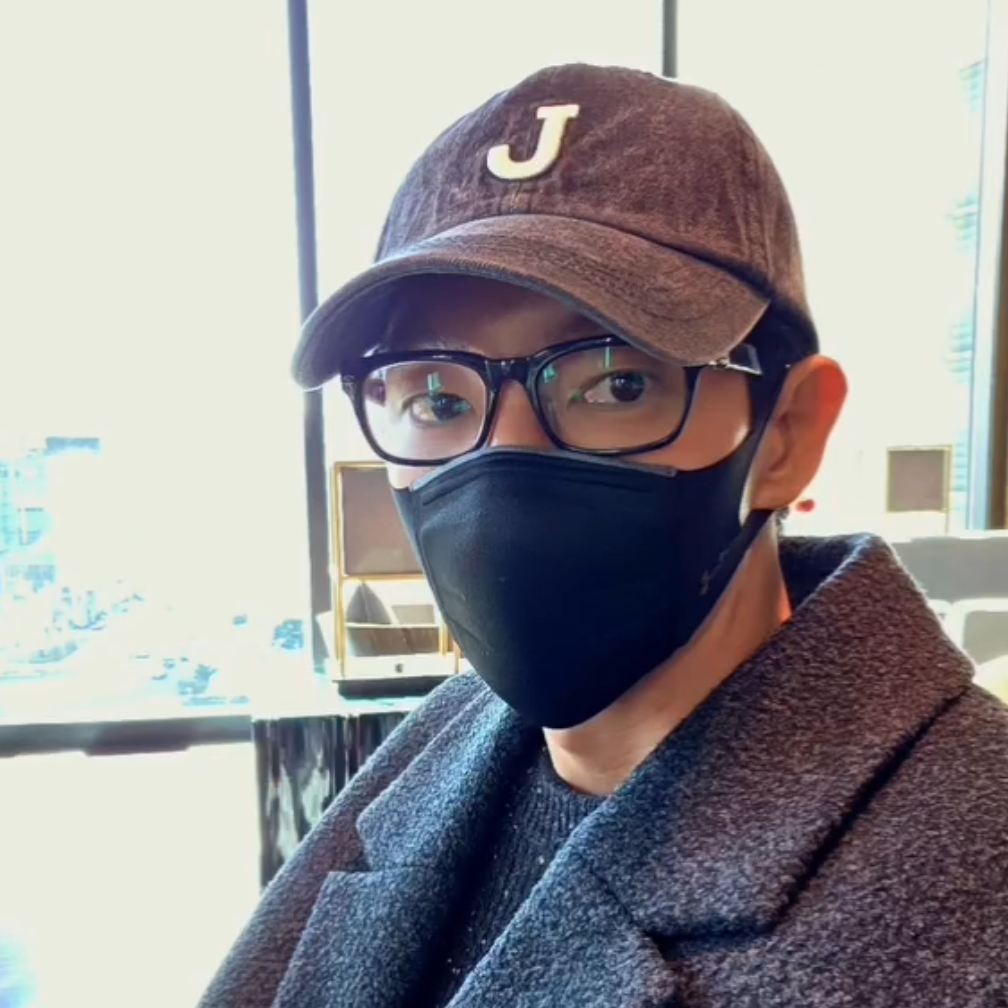 Latest photo of Lee Joongi