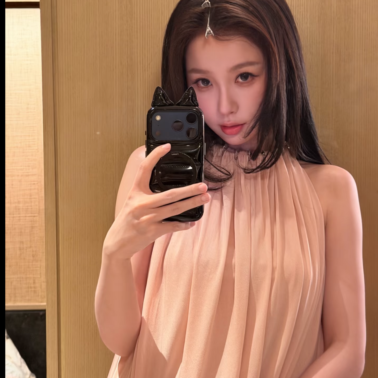 Latest photo of Esther Yu