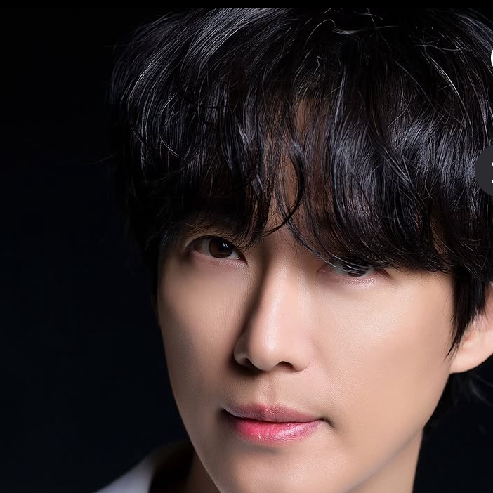 Latest photo of Namkoong Min