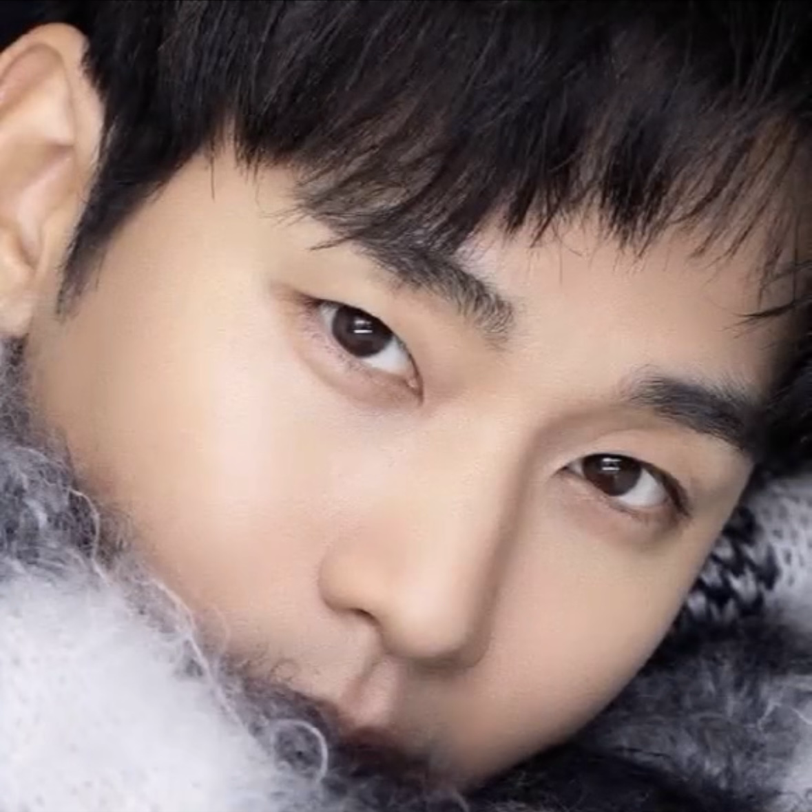 A moment captured by a fan of Kim Soohyun