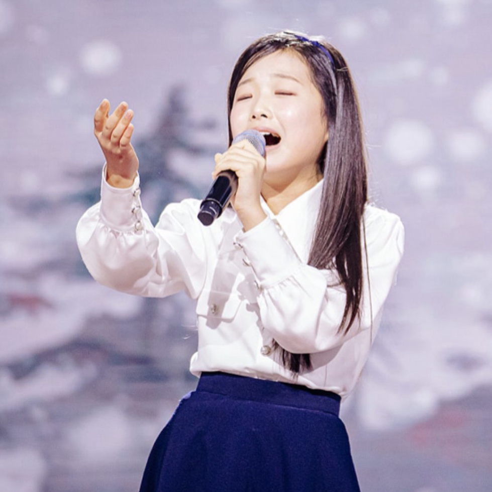 A moment captured by a fan of Lee Sooyeon