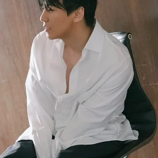 Latest photo of Kim Namgil