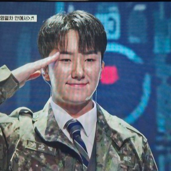 Behind-the-scenes cut of Nam Seungmin