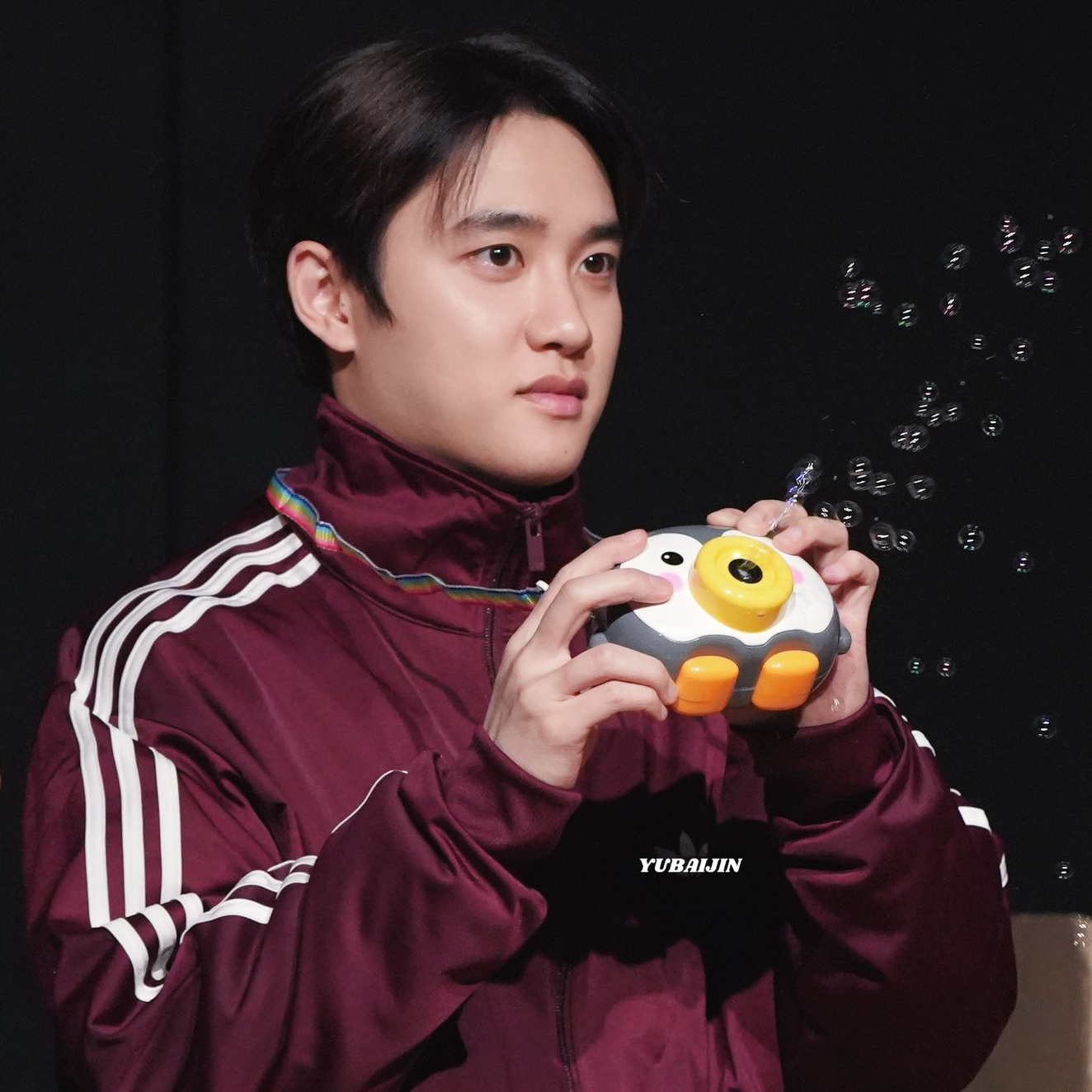 Behind-the-scenes cut of Doh Kyungsoo (D.O.)