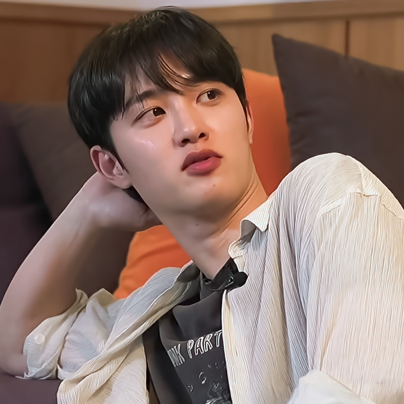 Cuplikan di balik layar dari Doh Kyungsoo (D.O.)