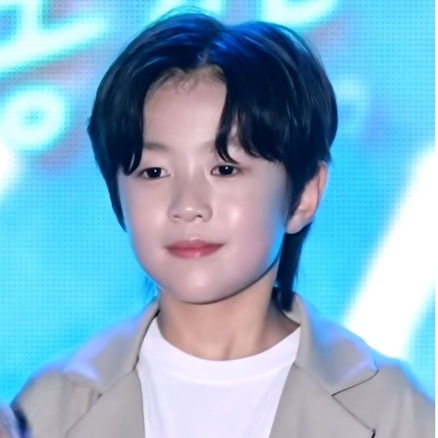 Recent activity shot of You Jiwoo