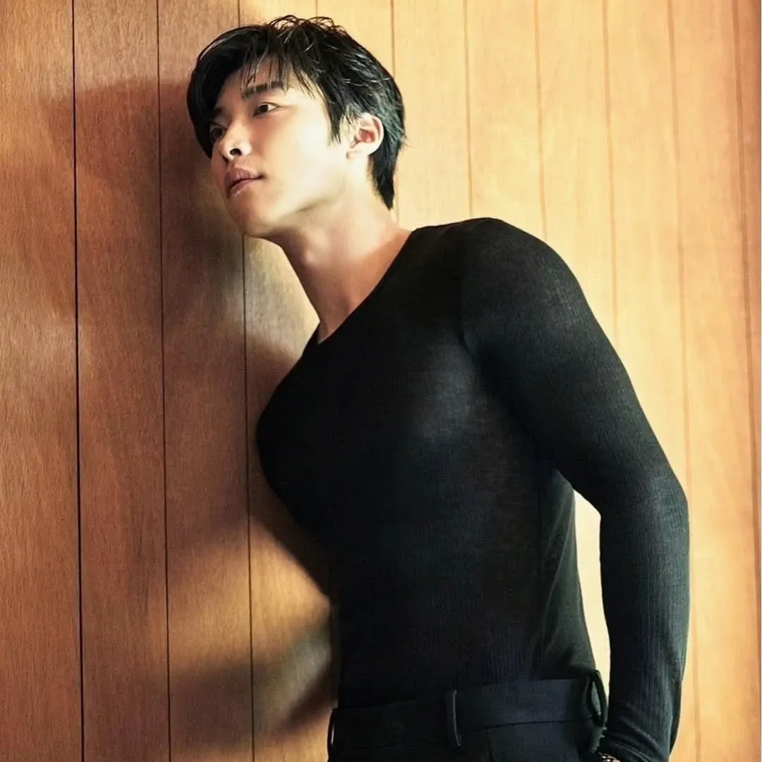 Recent activity shot of Woo Dohwan