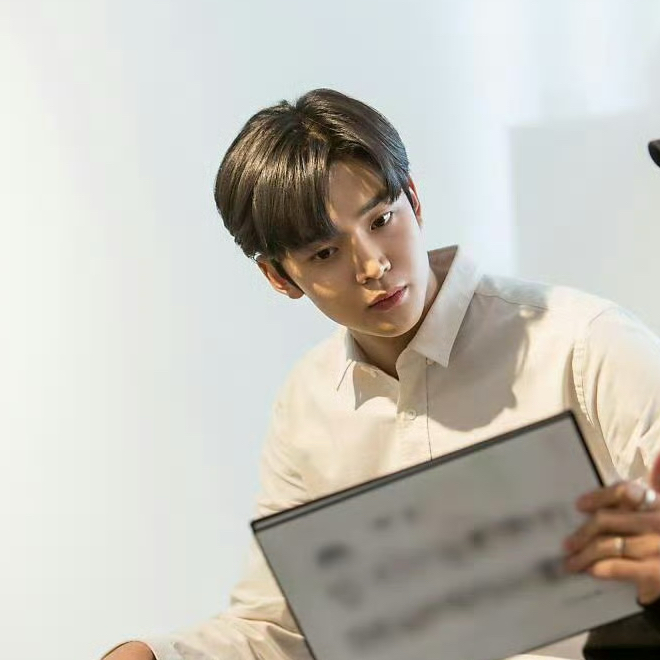 로운 팬이 찍은 순간