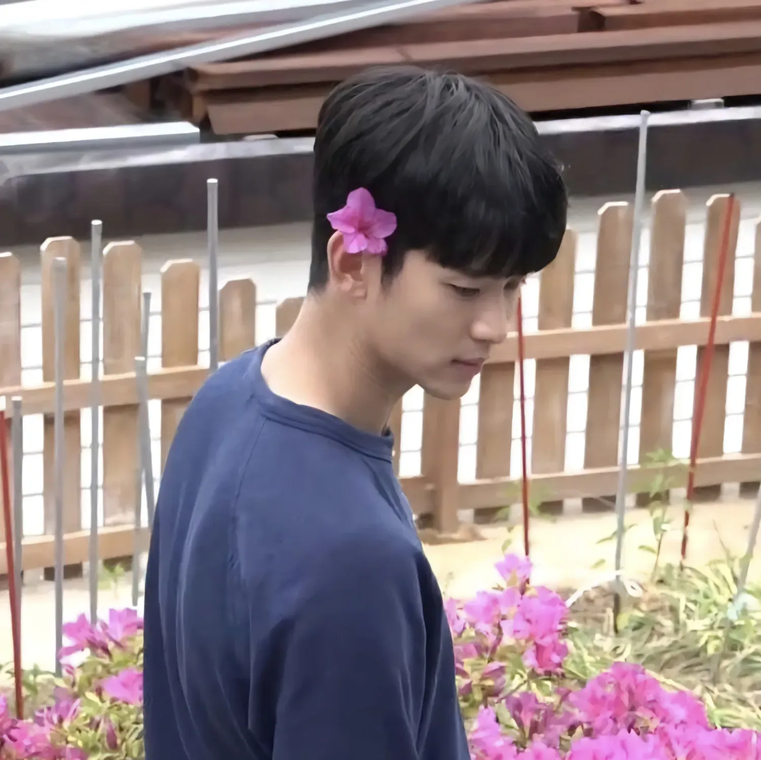 Behind-the-scenes cut of Kim Soohyun