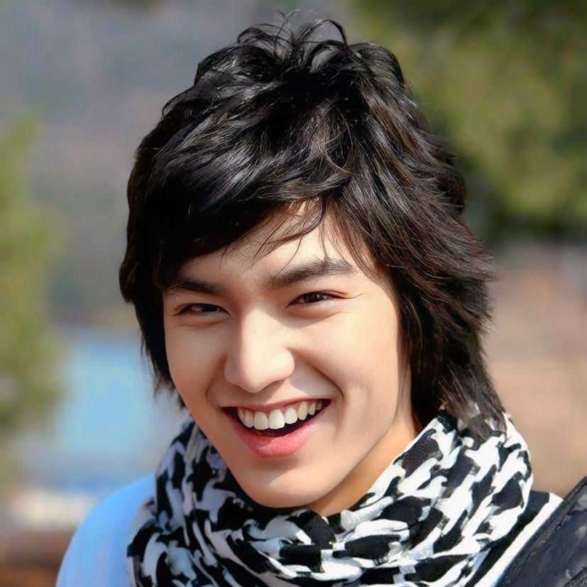 Recent activity shot of Lee Minho