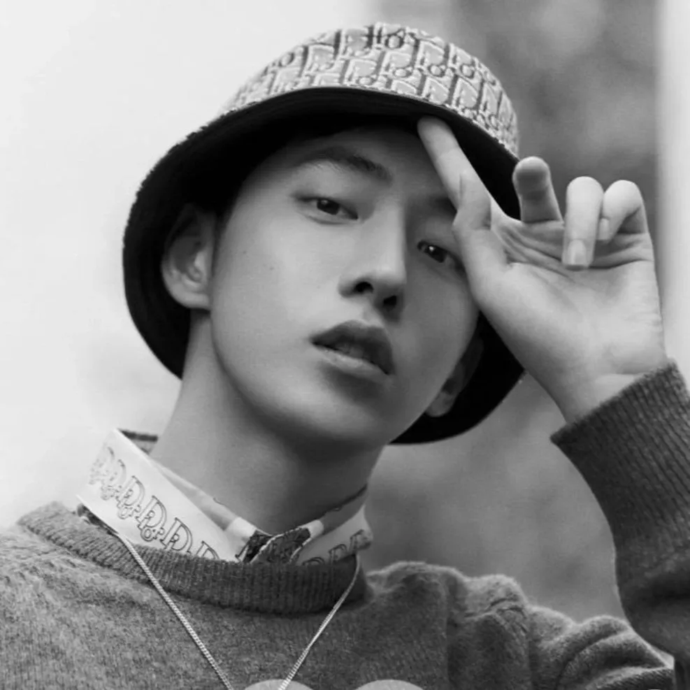 Behind-the-scenes cut of Nam Joohyuk