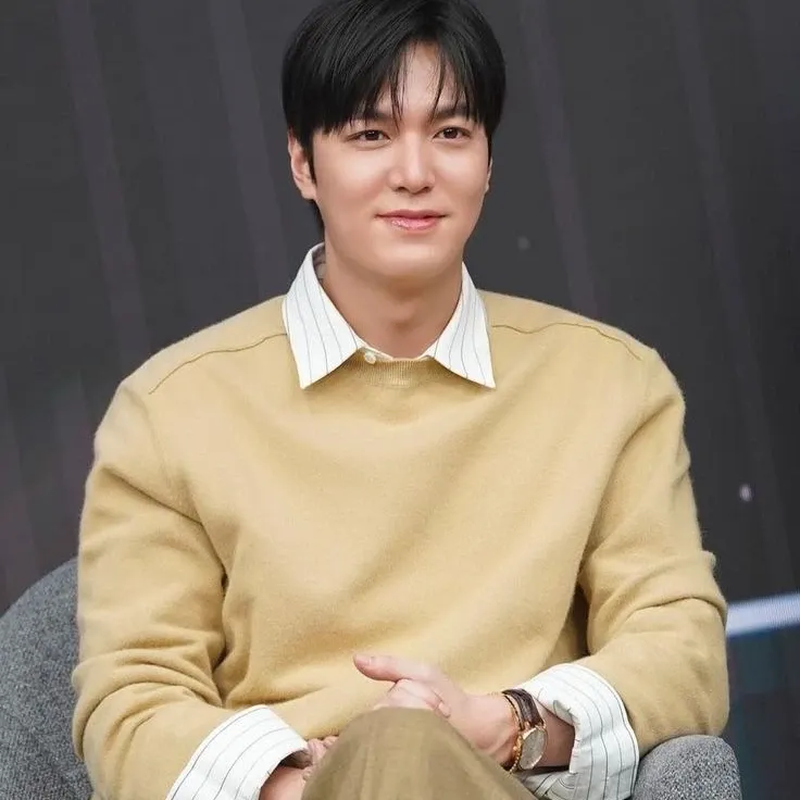Latest photo of Lee Minho