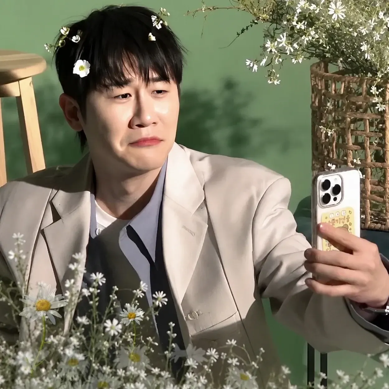 영탁의 비하인드 컷