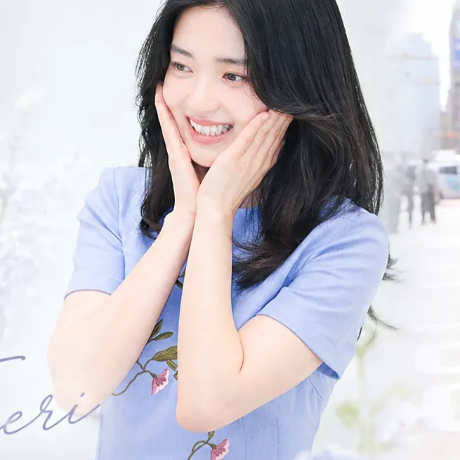 A moment captured by a fan of Kim Taeri