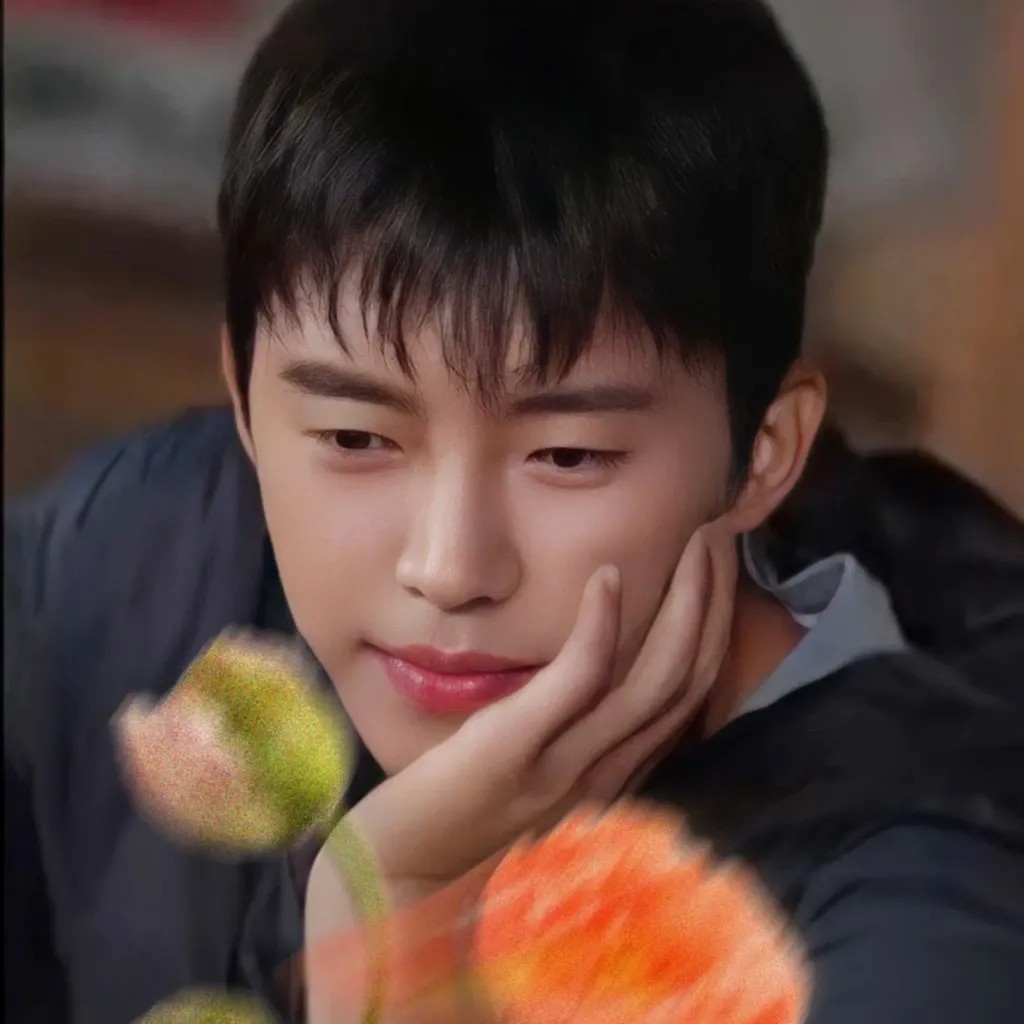 Foto kegiatan terbaru dari Lim Youngwoong