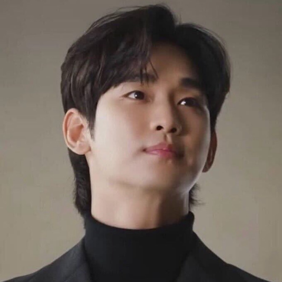 Latest photo of Kim Soohyun