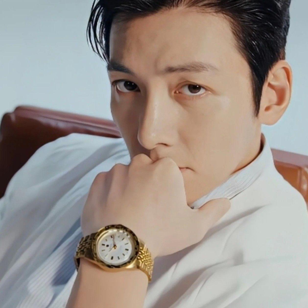 Behind-the-scenes cut of Ji Changwook