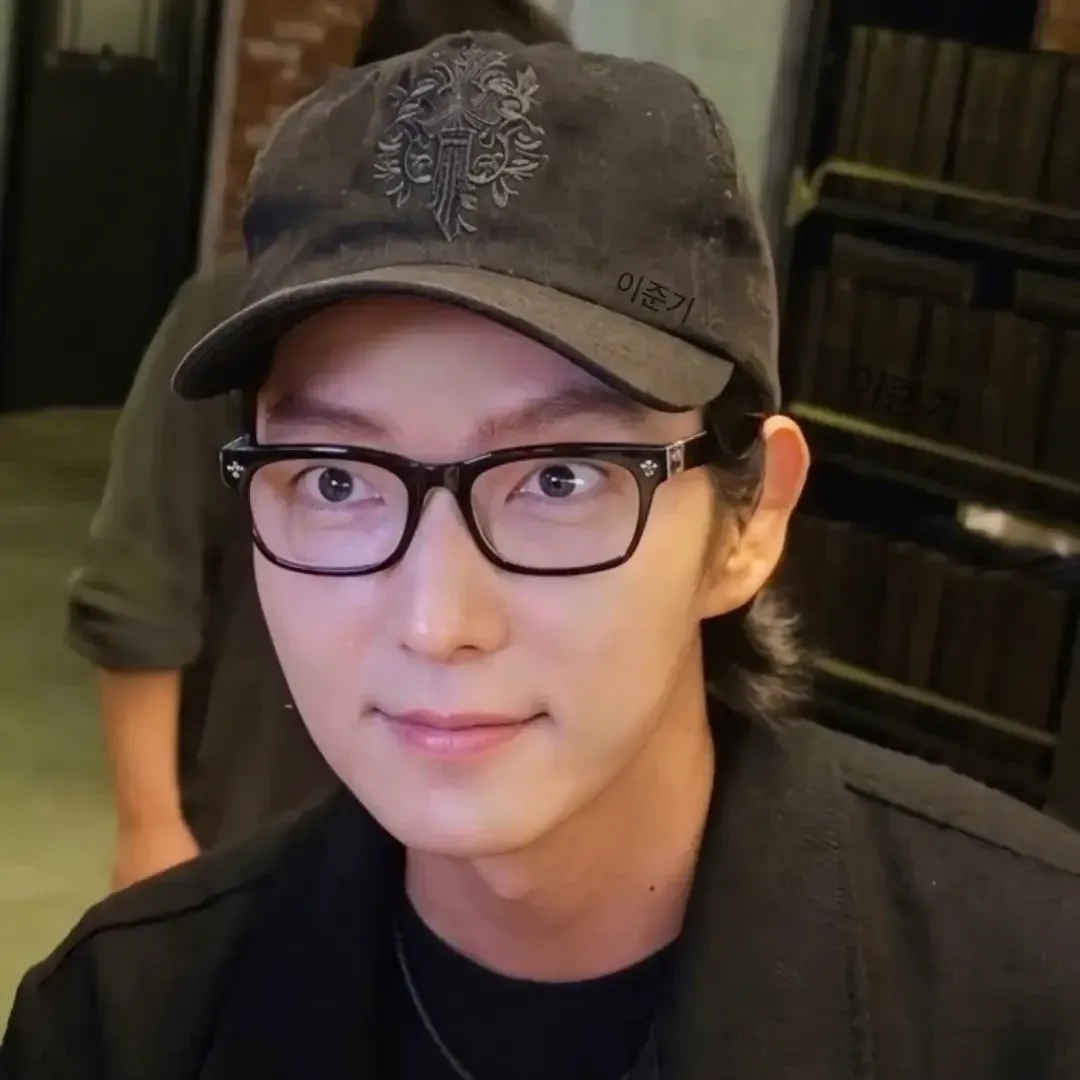 이준기 최근 활동샷