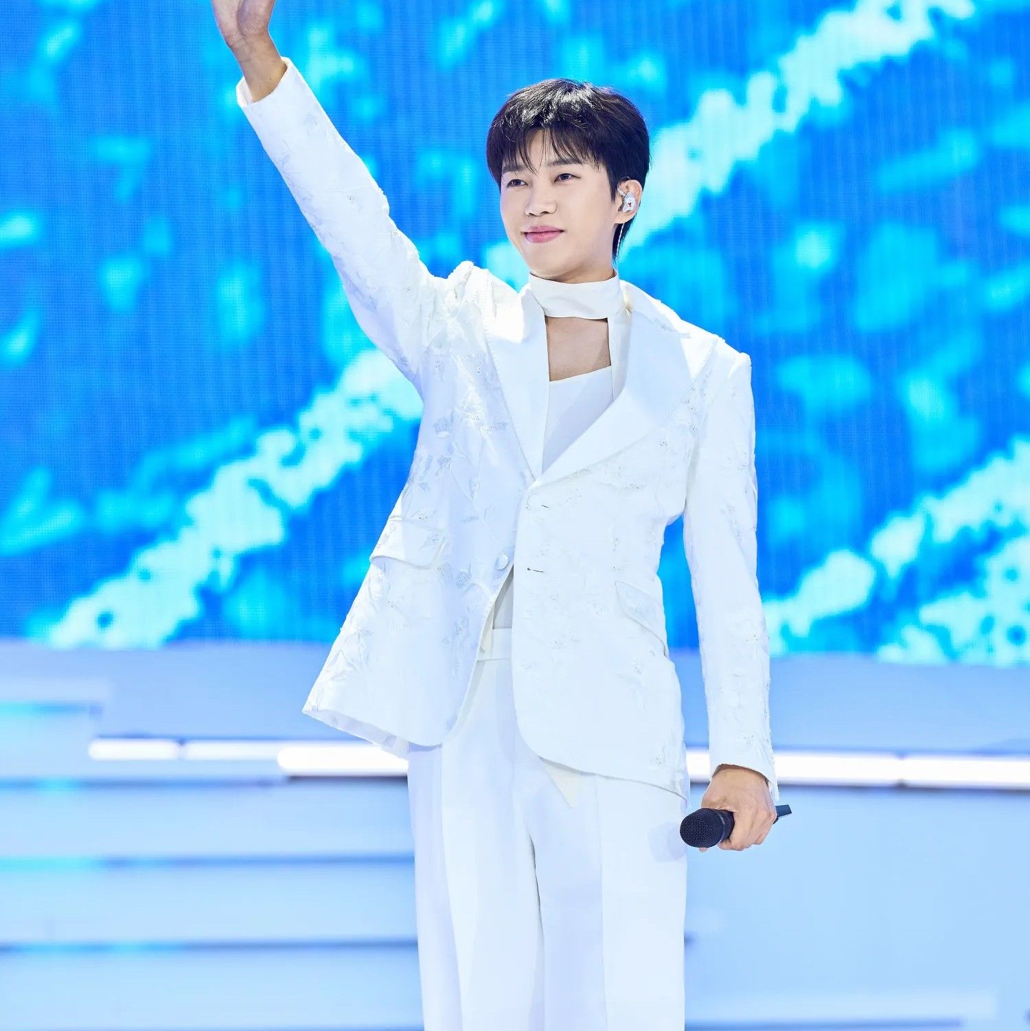 Foto terbaru dari Lim Youngwoong