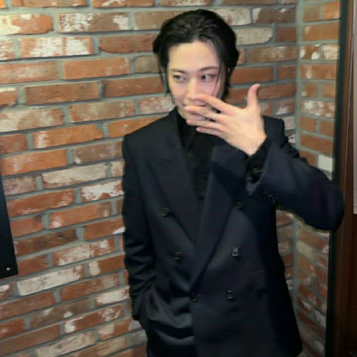 Recent activity shot of Lee Jongwon