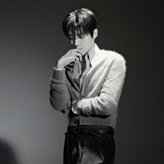 Latest photo of Kim Seonho