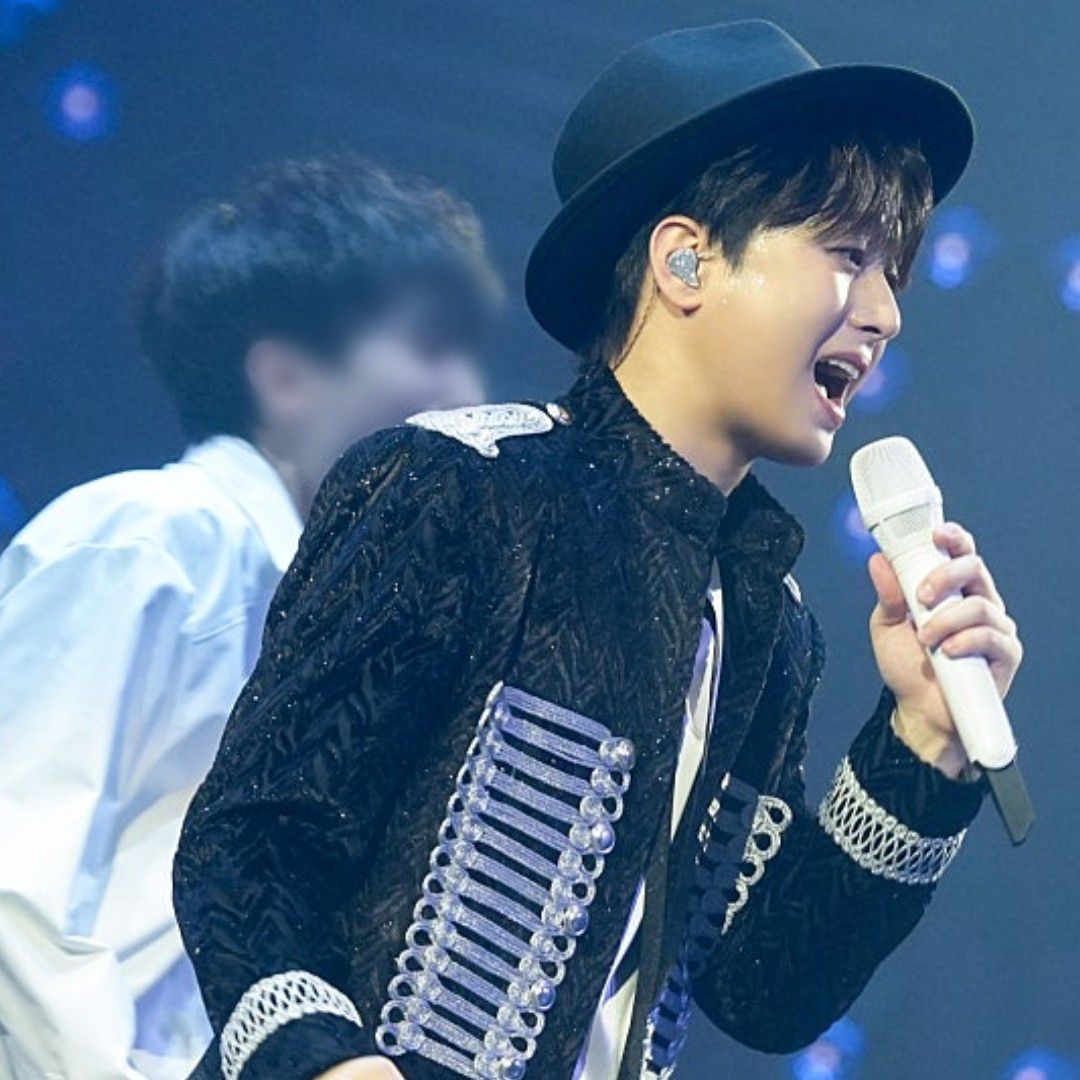 Cuplikan di balik layar dari Lee Chanwon