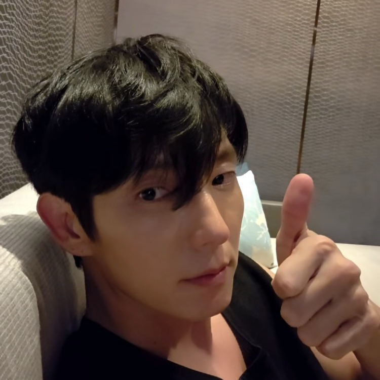 粉絲拍下的李準基瞬間