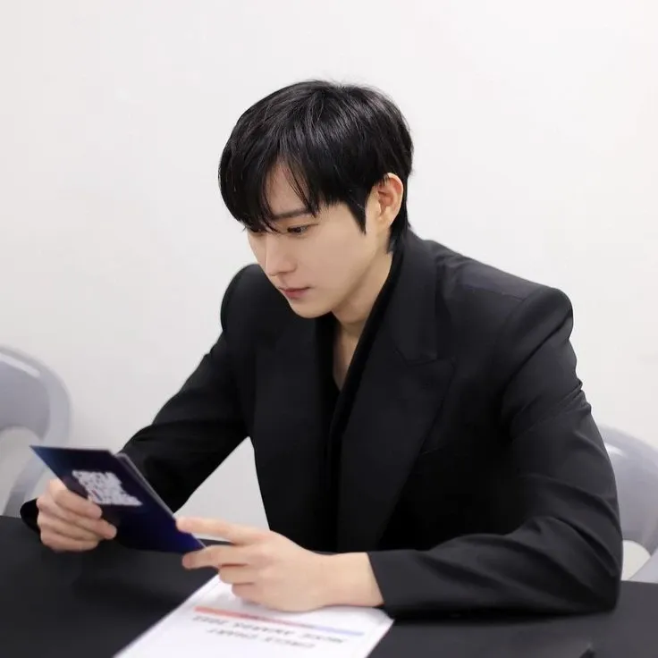 Recent activity shot of Kim Youngdae
