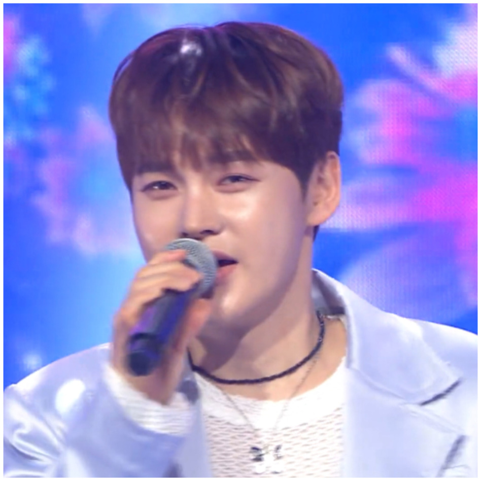 박서진의 비하인드 컷