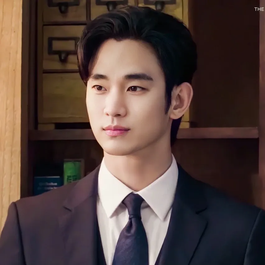 Recent activity shot of Kim Soohyun