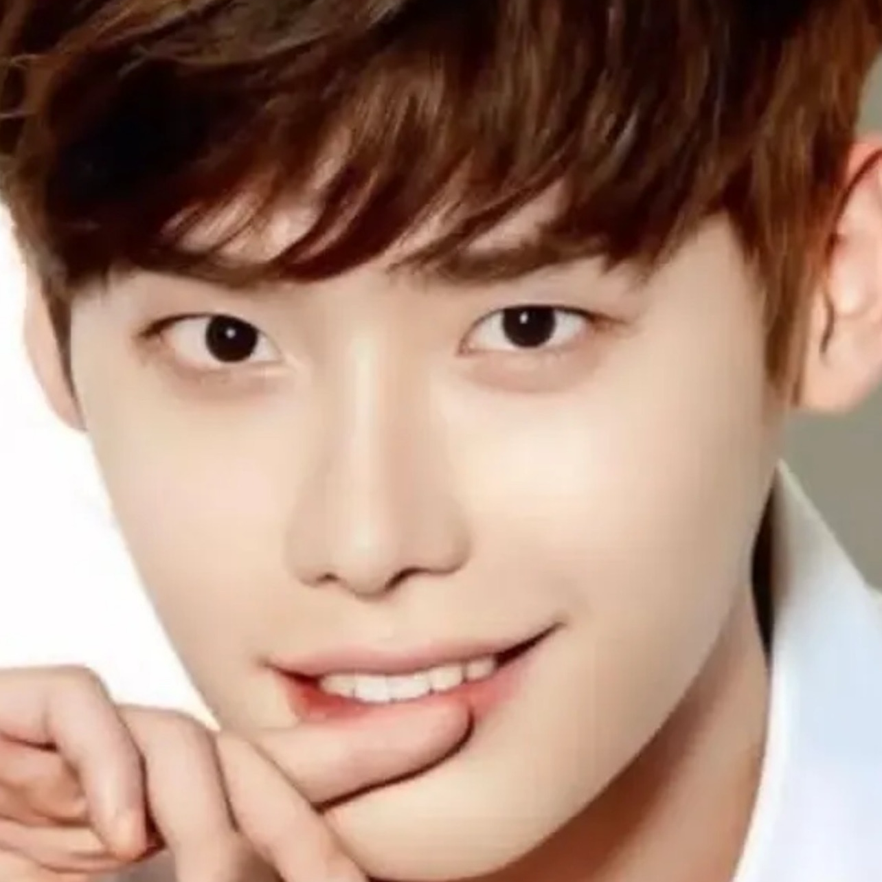 Latest photo of Lee Jongsuk