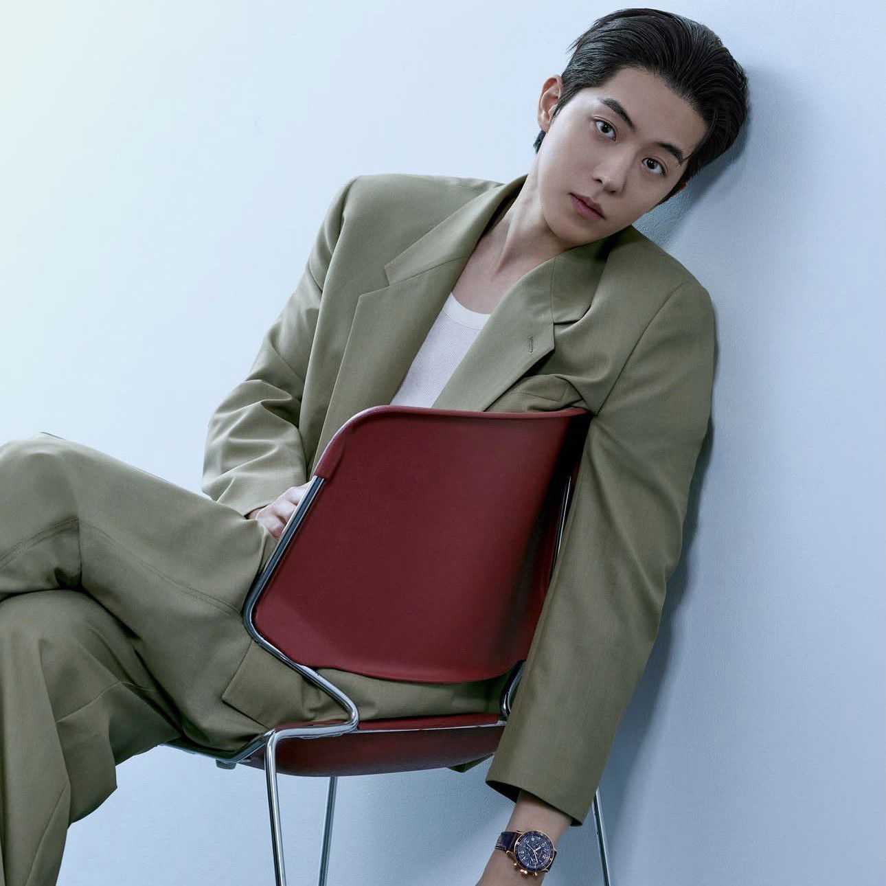 Behind-the-scenes cut of Nam Joohyuk
