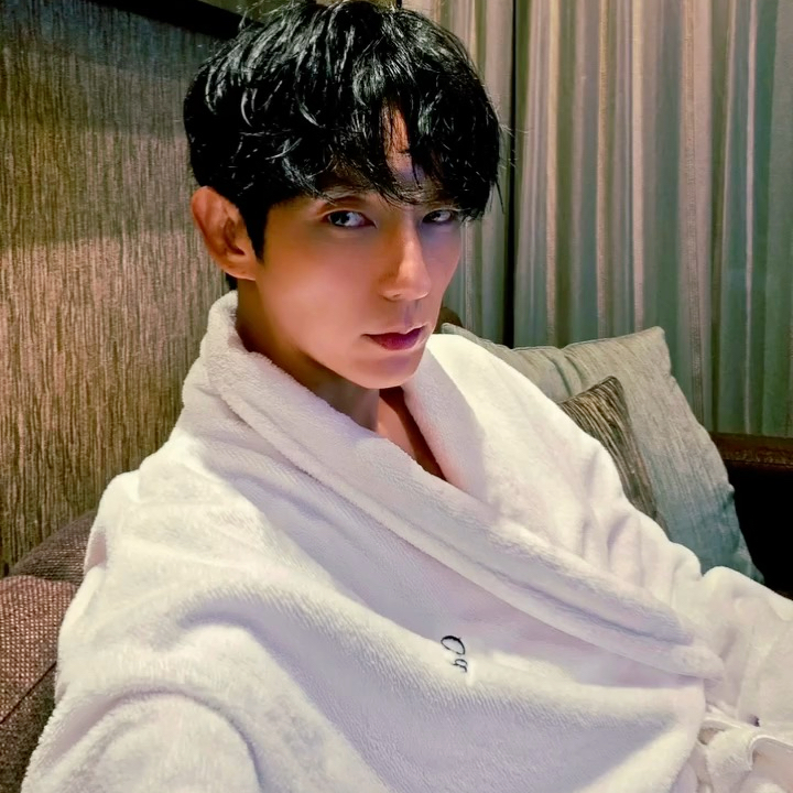 Recent activity shot of Lee Joongi