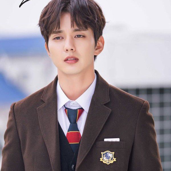 Latest photo of Yoo Seungho