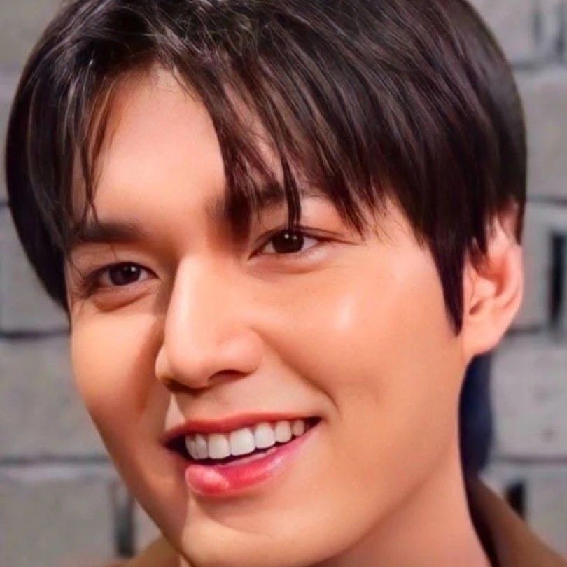 Latest photo of Lee Minho