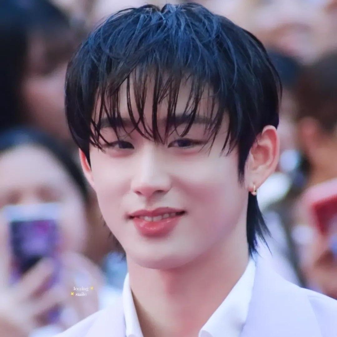 Latest photo of Est Supha Sangaworawong