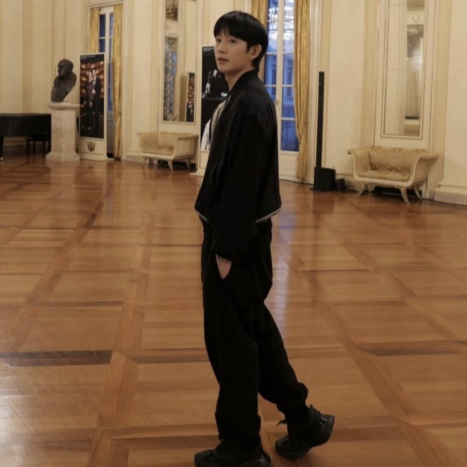 丁海寅的最新照片