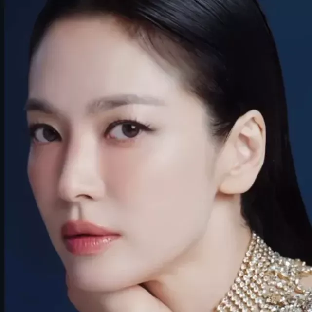 Behind-the-scenes cut of Song Hyekyo