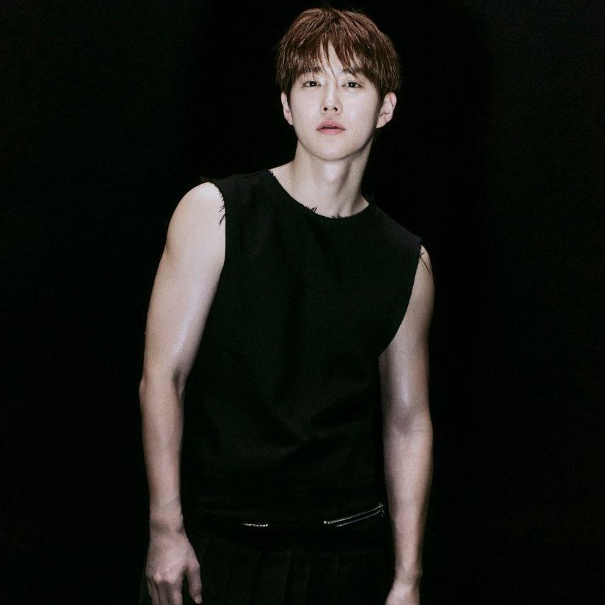 수호 최근 활동샷