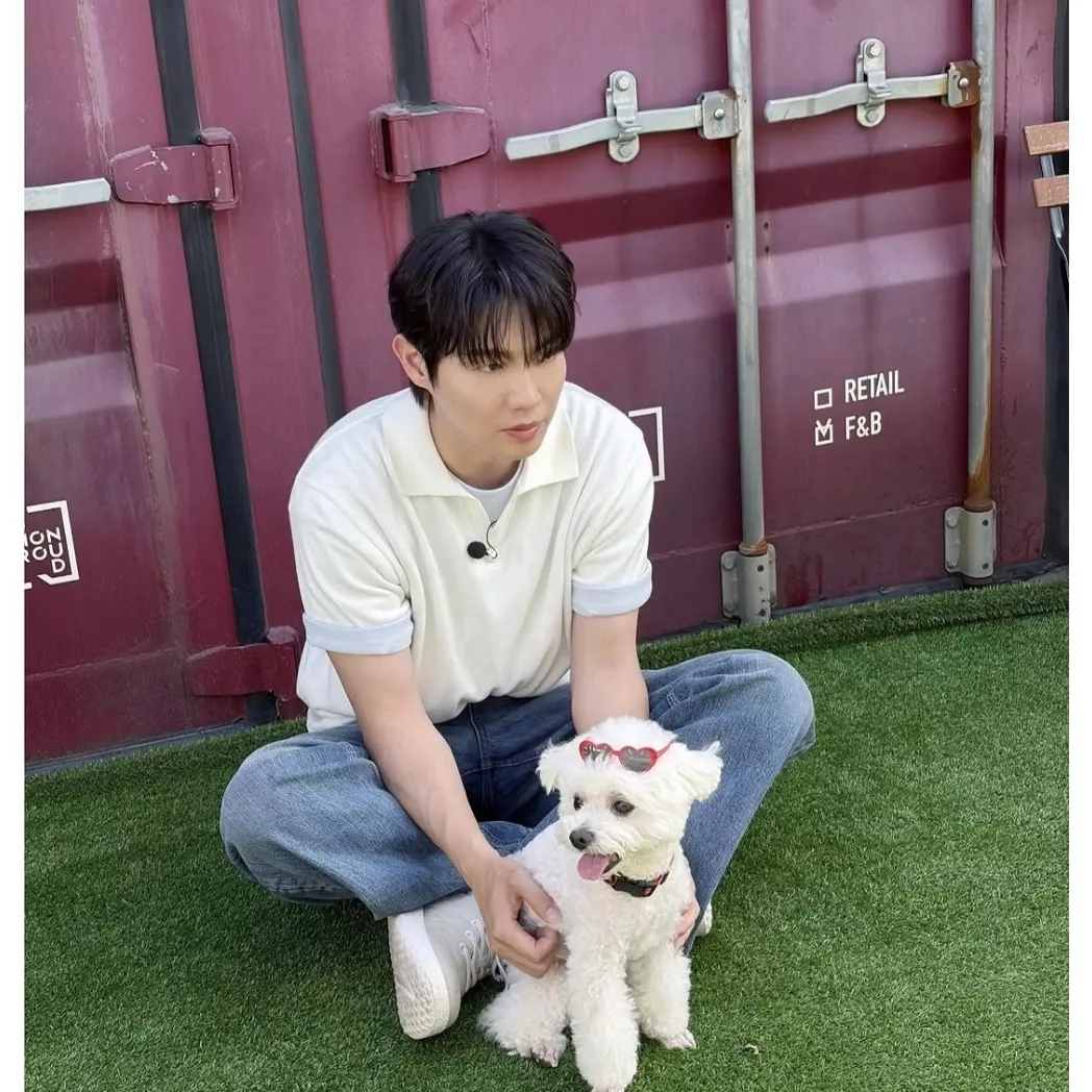 Recent activity shot of Son Taejin