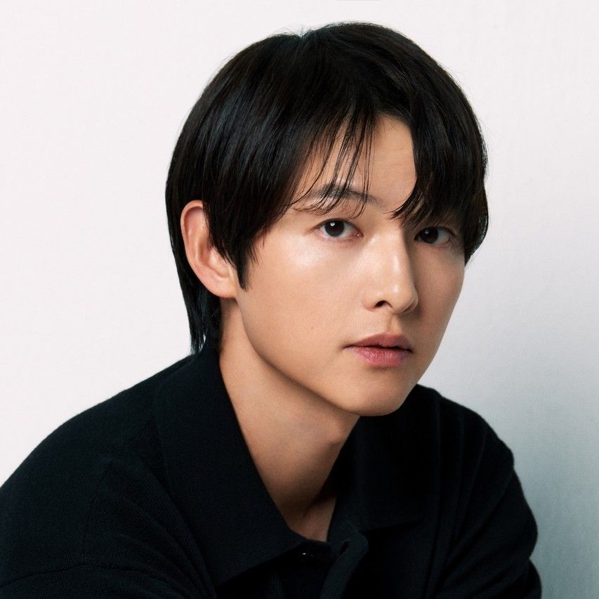 粉絲拍下的宋仲基瞬間