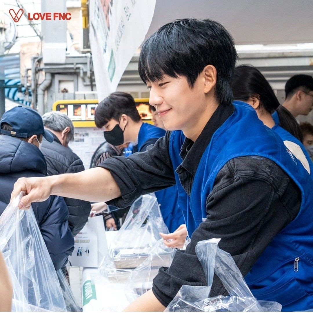 Behind-the-scenes cut of Jung Haein