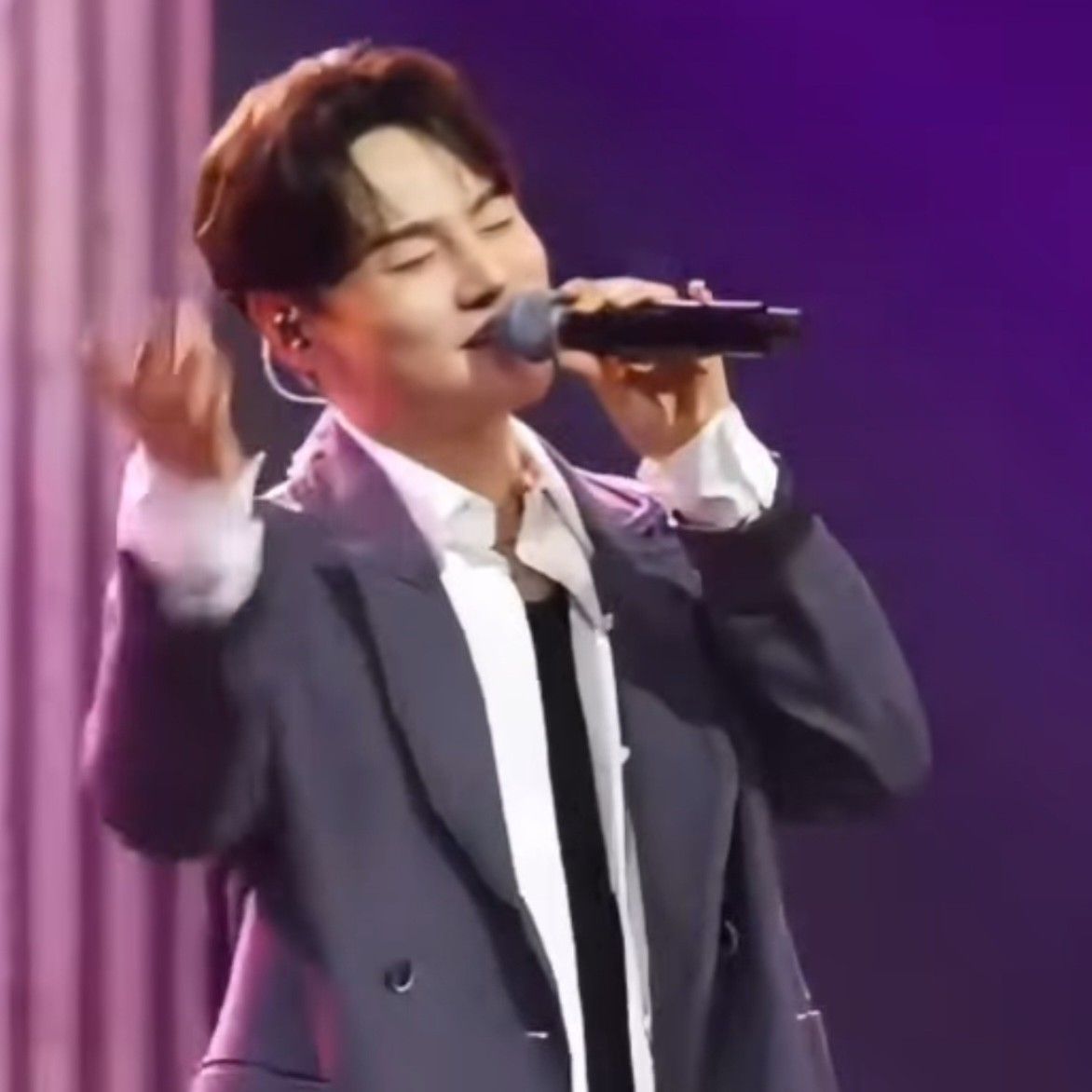 Foto terbaru dari Park Seojin